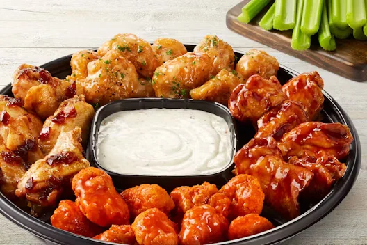 TGI Fridays USA Menu 118 Wings Combo Platter